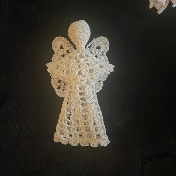 Set Of 10 Crocheted Starched Christmas ornament 3D Angels - Picture 5 of 6